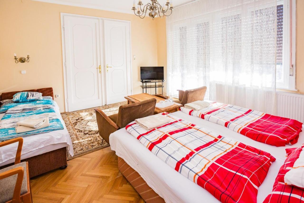 Mohacsi Guesthouse Budapest Kültér fotó