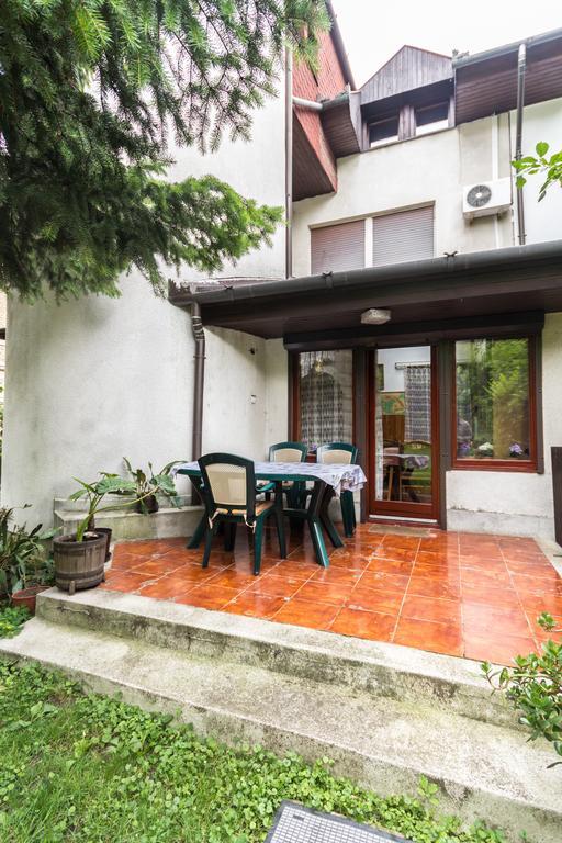 Mohacsi Guesthouse Budapest Kültér fotó
